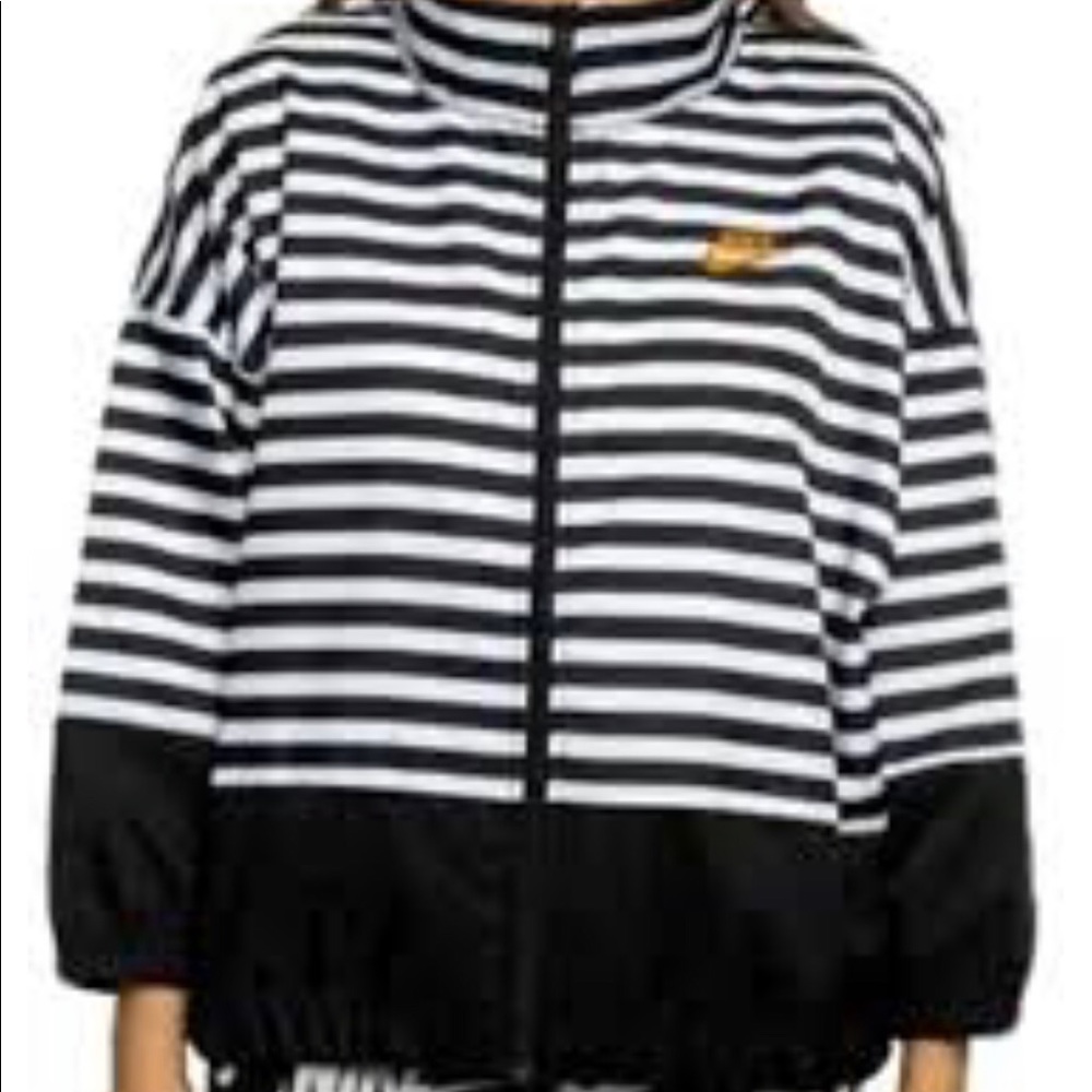 Nike Windbreaker XL